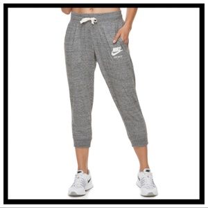 NWT Nike Vintage Jogger Capris